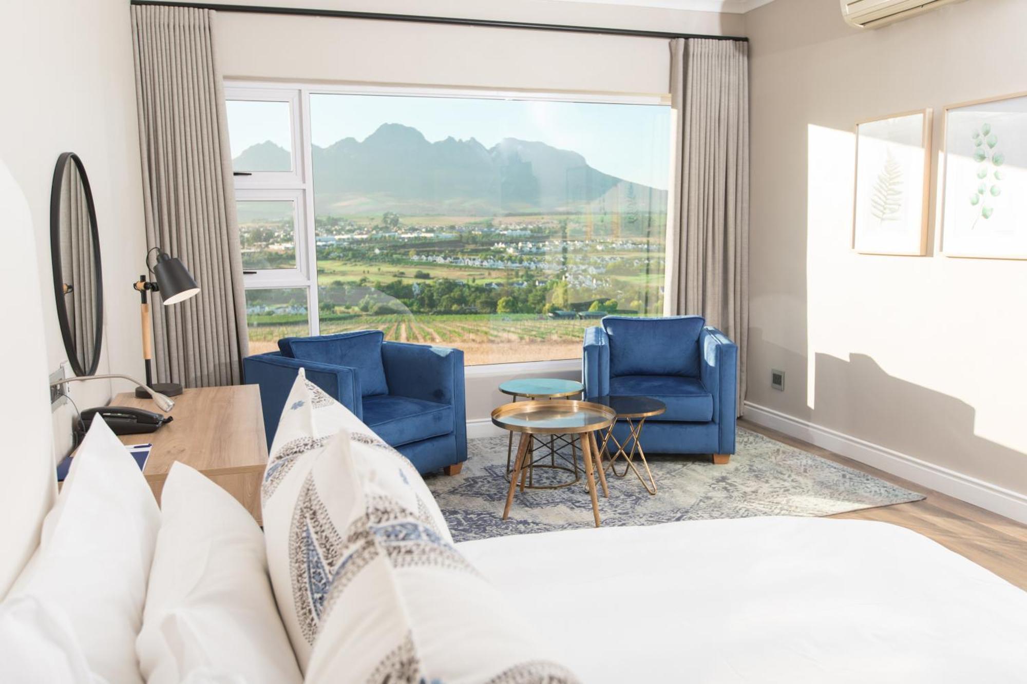 Protea Hotel By Marriott Stellenbosch & Conference Centre Экстерьер фото